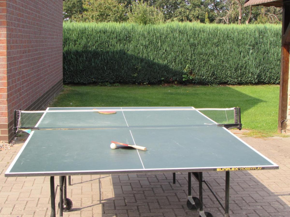 Ferienwohnung Ferienhaus mit 2 FeWo in Mecklenburg Wesenberg Exterior foto