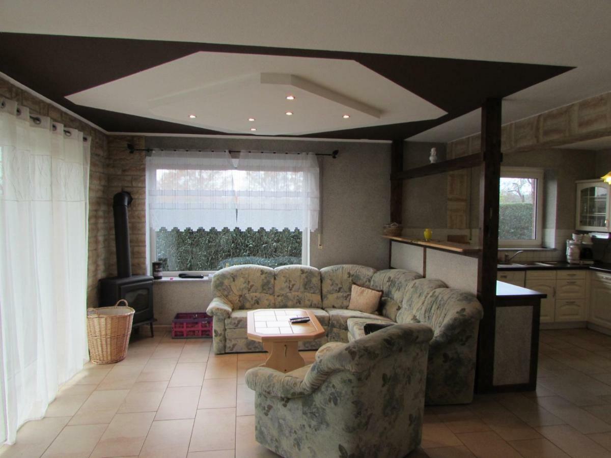 Ferienwohnung Ferienhaus mit 2 FeWo in Mecklenburg Wesenberg Exterior foto