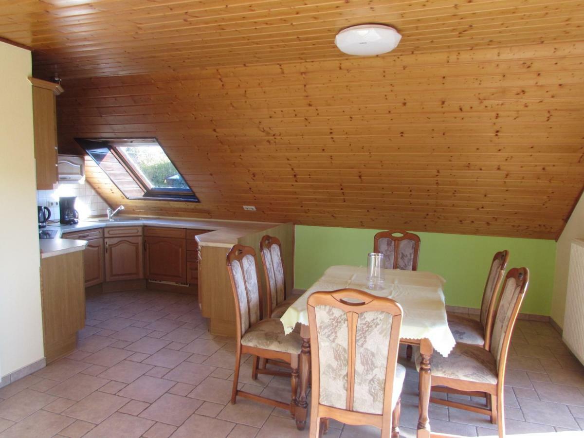 Ferienwohnung Ferienhaus mit 2 FeWo in Mecklenburg Wesenberg Exterior foto